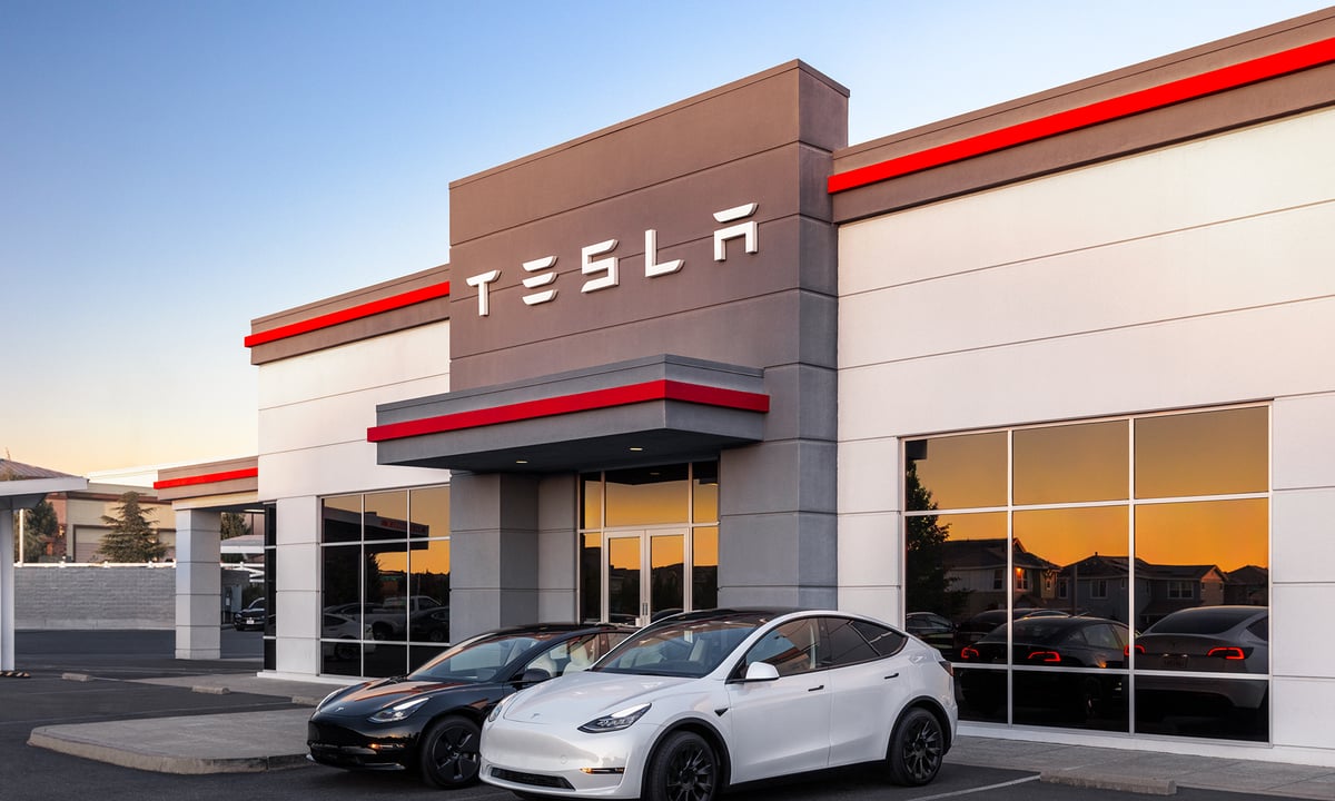 Buy Tesla Stock Before Jan. 2? Key Factors to Weigh